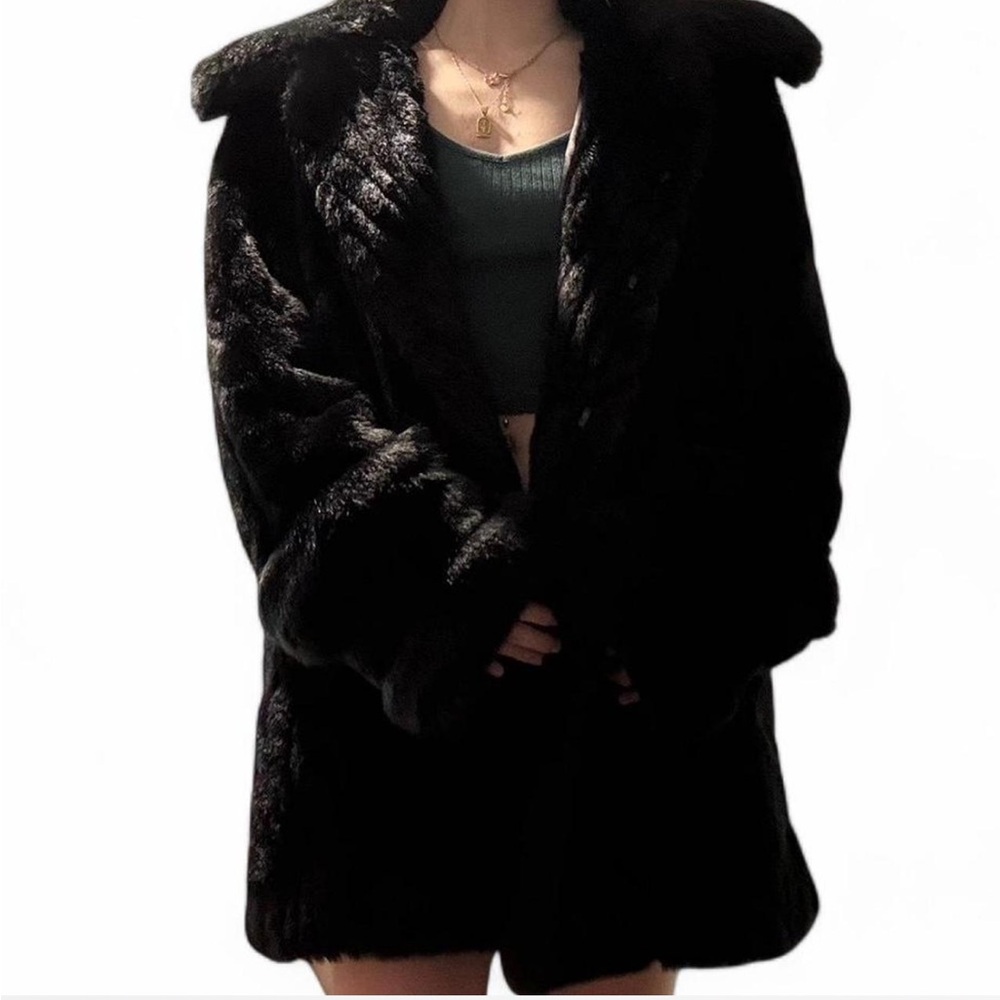 Vintage y2k fur coat with collar 🐆